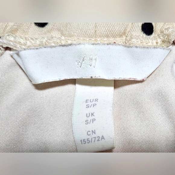 H&M FLOCK-PRINT TULLE SKIRT - Picture 3 of 6